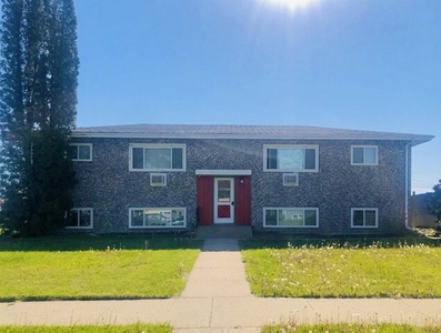 Home For Sale In Minot, North Dakota