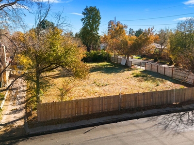 Vacant Lot In The Heart Of The Park Hill!