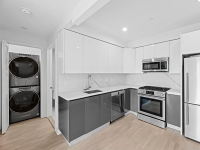 2600 Seventh Avenue PHC, New York, NY, 10019 | Nest Seekers