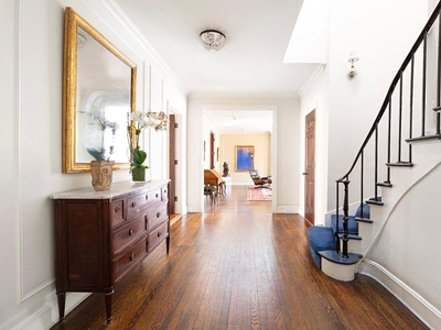 8 room luxury House for sale in New York