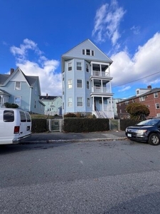 Flat For Rent In Lawrence, Massachusetts