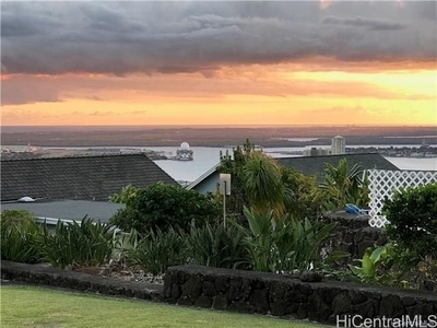 Home For Rent In Aiea, Hawaii