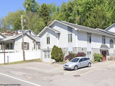 Home For Rent In Clarksburg, West Virginia