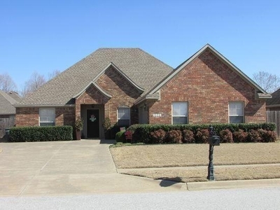Home For Rent In Fayetteville, Arkansas
