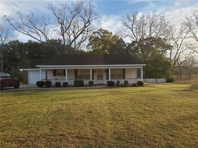 Home For Rent In Irvington, Alabama