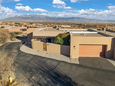 Home For Sale In Albuquerque, New Mexico