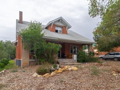 Home For Sale In Escalante, Utah