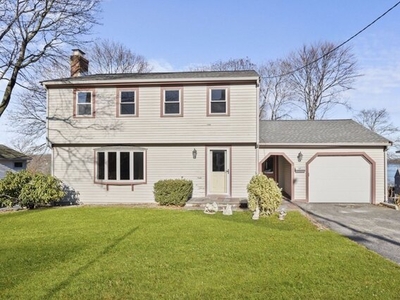 Home For Sale In Hingham, Massachusetts