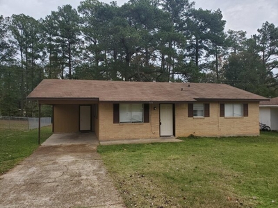 Home For Sale In New Llano, Louisiana