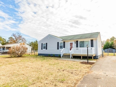 Home For Sale In North Dinwiddie, Virginia