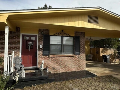 Home For Sale In Pensacola, Florida