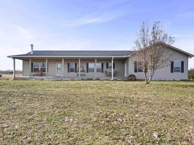 Home For Sale In Solomon, Kansas