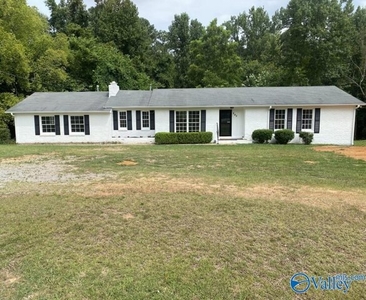 Home For Sale In Somerville, Alabama