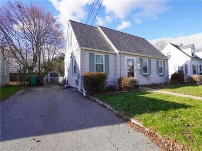 Home For Sale In Warwick, Rhode Island