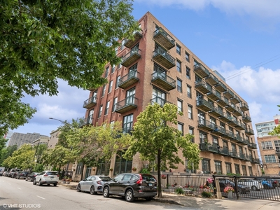 1632 S Indiana Ave #505, Chicago, IL 60616