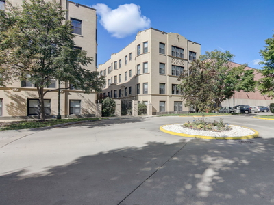 7442 N Hermitage Ave #1J, Chicago, IL 60626