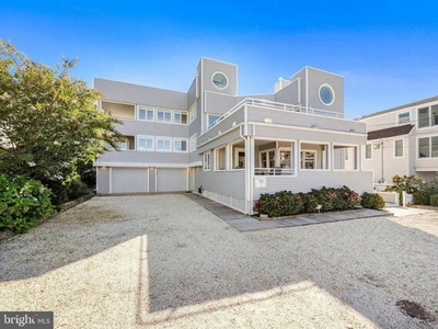 Home For Sale In Beach Haven, New Jersey