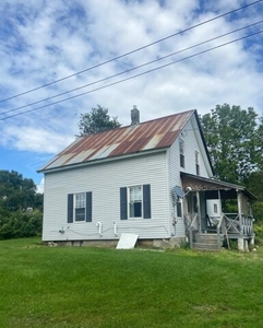 Home For Sale In Lunenburg, Vermont