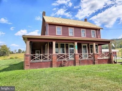 Home For Sale In Mcconnellsburg, Pennsylvania