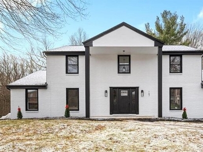 Home For Sale In Monroeville, Pennsylvania