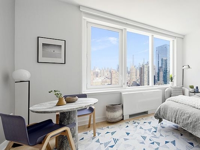 55 W 38th St 2114, New York, NY, 10018 | Nest Seekers