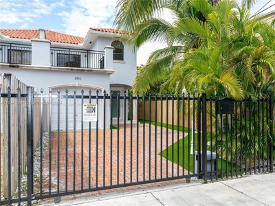 3 bedroom luxury Townhouse for sale in Miami, United States