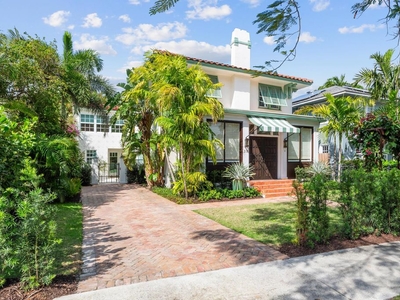 Luxury Villa for sale in West Palm Beach, Florida