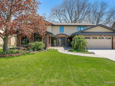 Home For Sale In Darien, Illinois