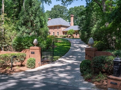 Home For Sale In Sandy Springs, Georgia