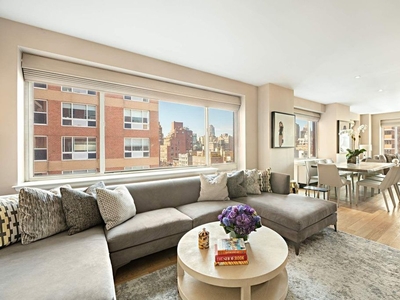 7 room luxury Apartment for sale in New York, United States