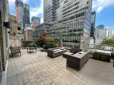 216 East 47th Street 9A, New York, NY, 10017 | Nest Seekers