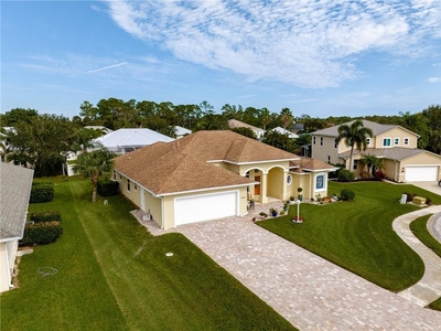 Vero Beach, FL, 32966 | 3 BR for sale, single-family sales