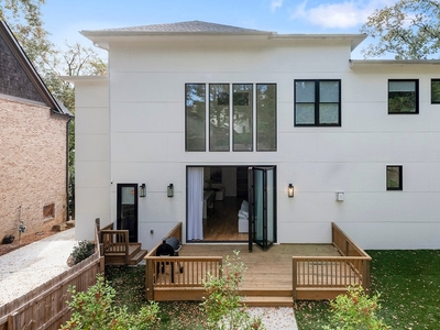 Newer Build Home With An Expansive Feel In Historic Garden Hills
