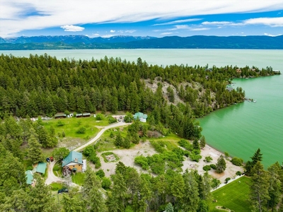 45 Hockaday Lane : a Luxury Single Family Home for Sale - Lakeside, Montana