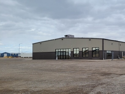 4106 N Park Trl N Park, Great Falls, MT 59405 - Youth Center/Industrial Warehouse for Sale
