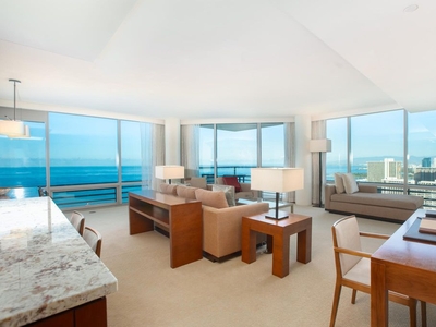 3 bedroom luxury Apartment for sale in Honolulu, Hawaii
