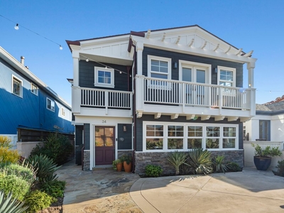 Luxury 5 bedroom Detached House for sale in Hermosa Beach, California