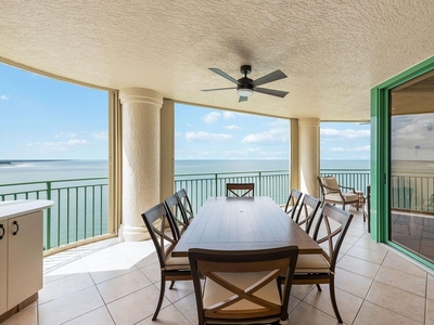 3 bedroom luxury Apartment for sale in Marco Island, Florida