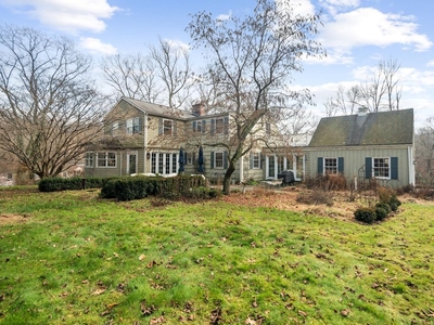 3 bedroom luxury Detached House for sale in New Canaan, Connecticut
