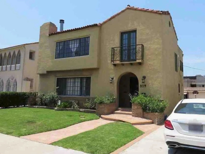 811 south stanley, Los Angeles, CA 90036 - Duplex for Rent