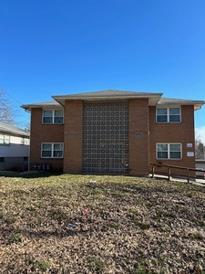3327 S Oxford Ave APT B, Independence, MO 64052