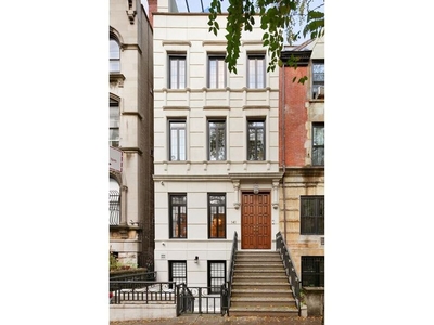5 bedroom luxury Townhouse for sale in New York