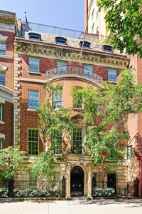 Luxury Townhouse for sale in New York