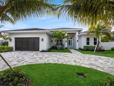 4 bedroom luxury Villa for sale in Palm Beach Shores, United States