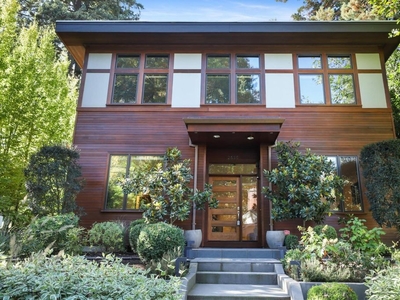 5 bedroom luxury House for sale in Portland, Oregon