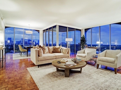5 room luxury Apartment for sale in Houston, Texas
