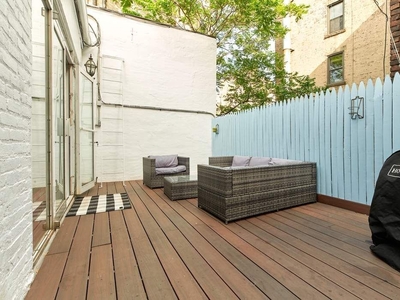 86 Christopher Street, New York, NY, 10014 | 2 BR for rent, apartment rentals