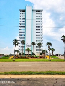Condo For Rent In Daytona Beach, Florida