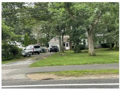 Foreclosure Single-family Home In East Sandwich, Massachusetts