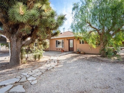 Home For Sale In Acton, California